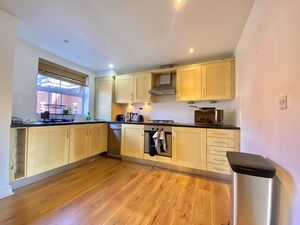 Kitchen/Diner- click for photo gallery